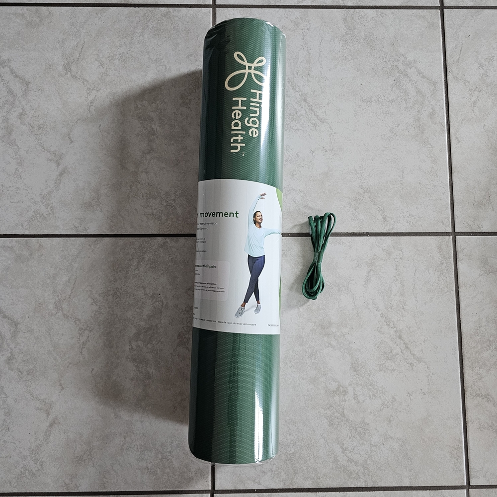 Hinge Health Green Exercise Yoga Mat 0.25" Thick with Carry Strap